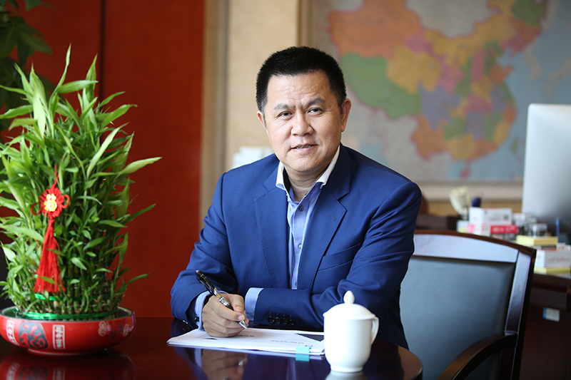 新华保险党委书记首席执行官总裁 李全